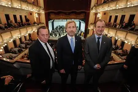 Bordet abrió los festejos por el bicentenario en la provincia