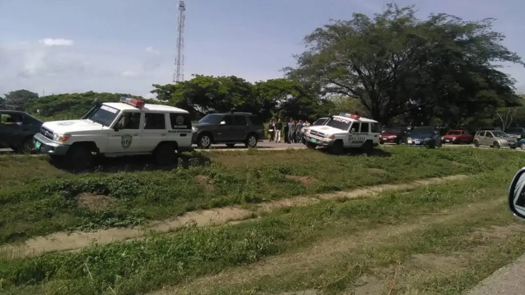 EN LA ZONA DE LIBERACIÓN: localizan dos cadáveres con tiros en el rostro en la Autopista Regional del Centro