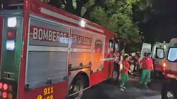 Se derrumbó parte del escenario de un boliche en Costanera Norte