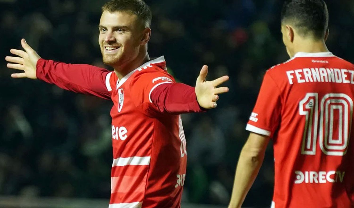 River goleó a Banfield y estiró diferencias