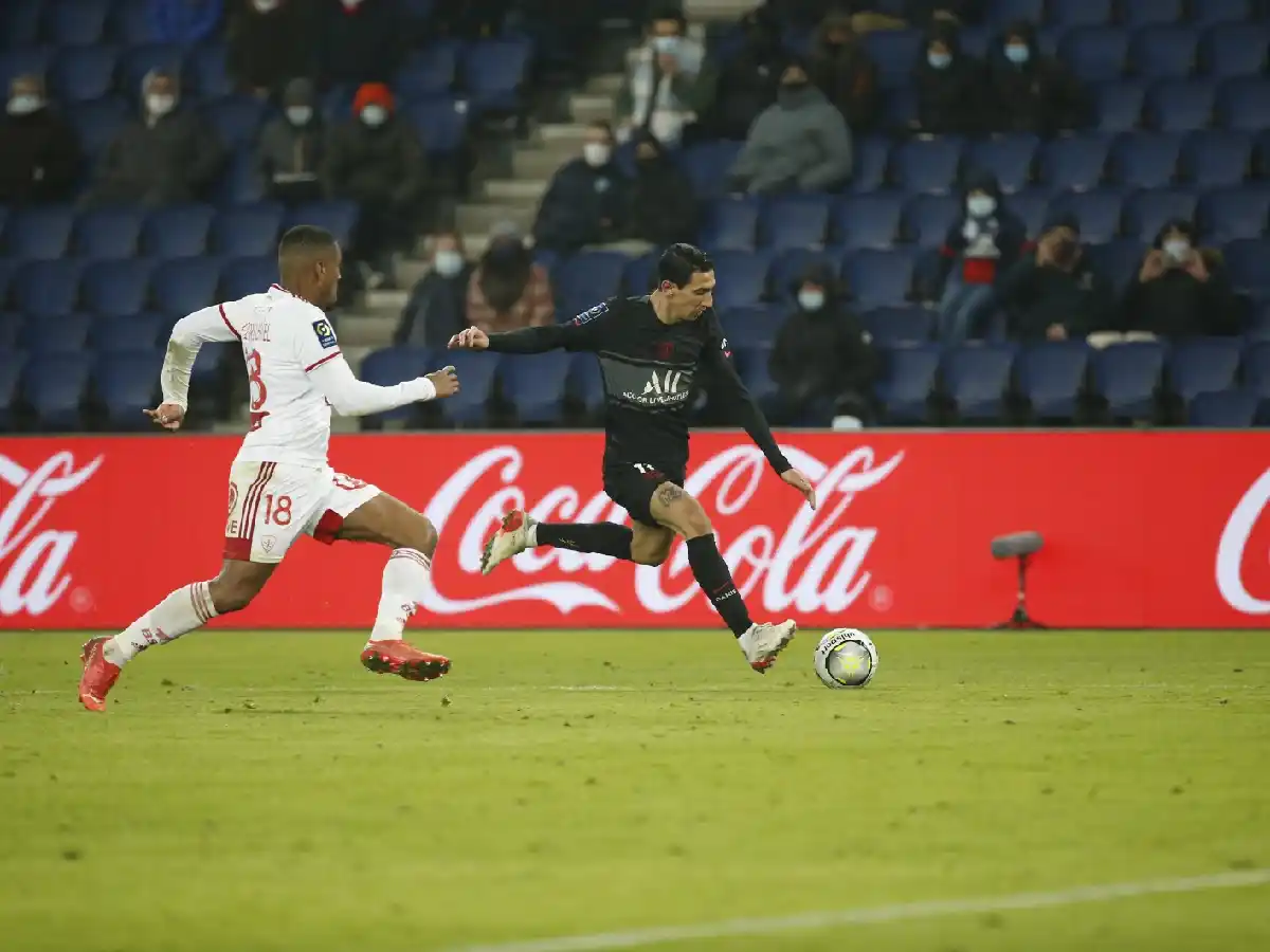 PSG, sin Messi, pudo sumar de a tres