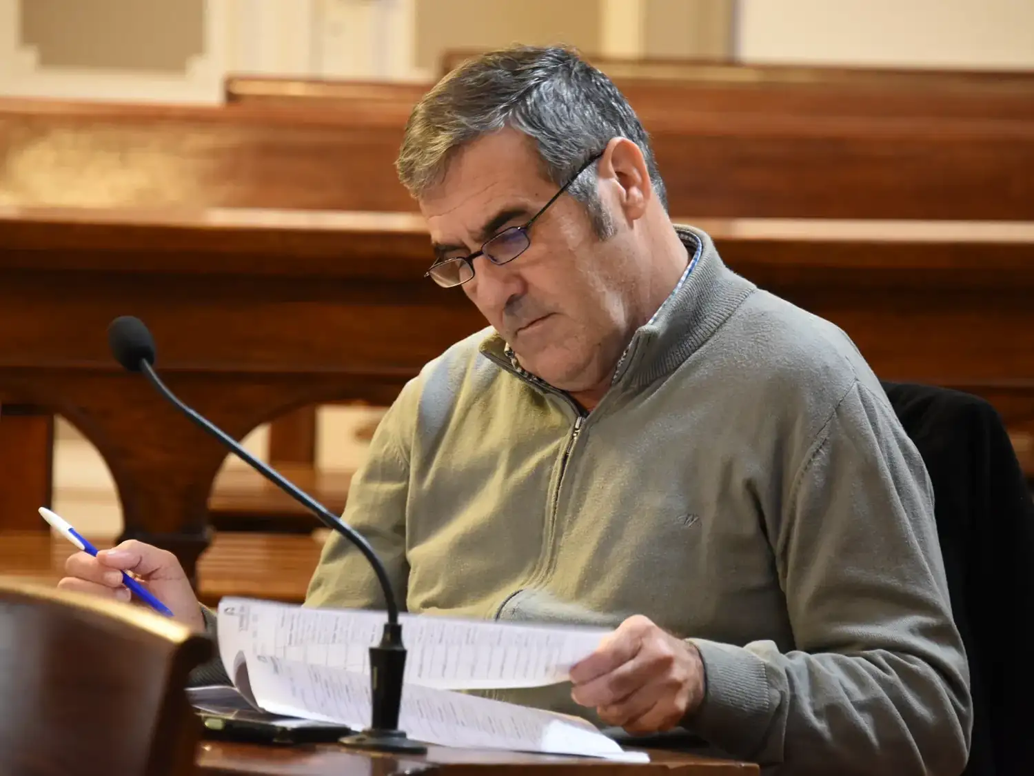 El concejal Marcelo Valle llamó a militar el tema del endeudamiento familiar para advertir sobre los créditos abusivos.