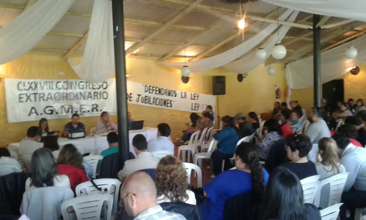 Agmer rechazó la oferta salarial y dispuso un paro en suspenso