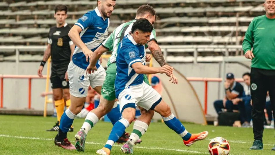 Alvarado y Kimberley empataron 0 a 0 en un encuentro con poco fútbol en el Minella