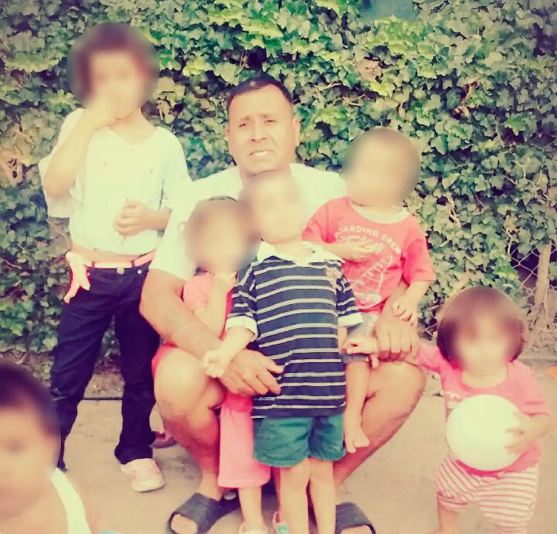 Una joven de 24 años fue a cobrar la AUH y abandonó a sus cinco hijos en Florencio Varela 