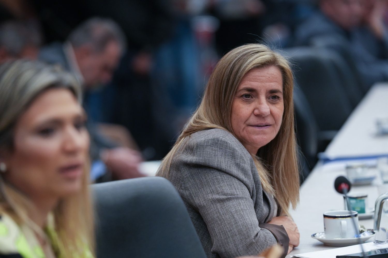 Antola critica la habilitación de menores en el mercado de capitales y pide educación financiera previa