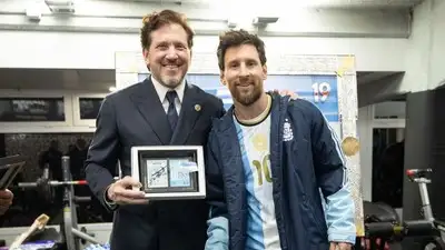 Domínguez y Messi.