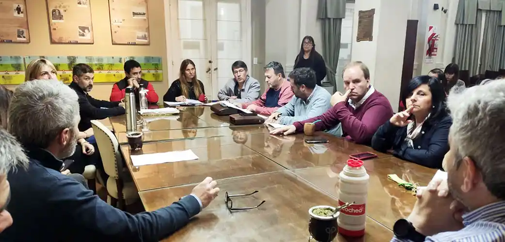 El Concejo evalúa subir el boleto a $100