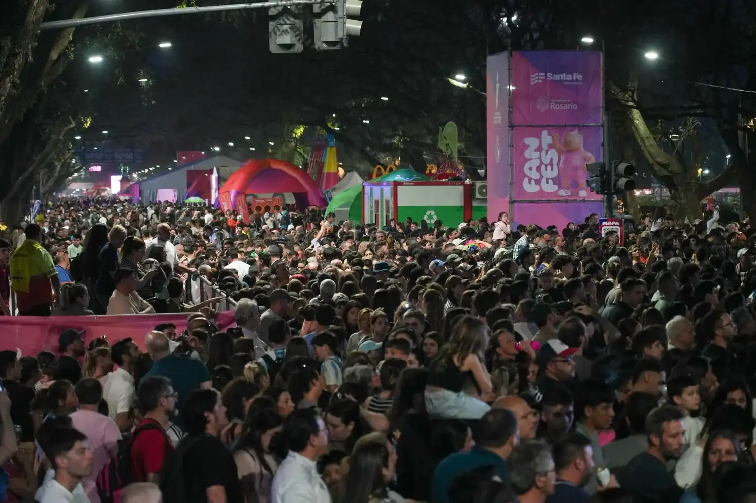Los Fan Fest ofrecen una jornada a puro hockey, cumbia y tango este domingo en Rafaela, Santa Fe y Rosario - 1