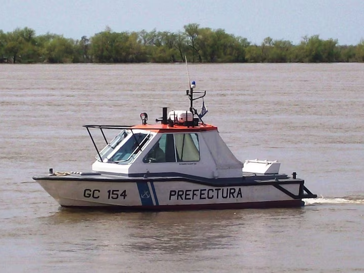 Continúa la búsqueda del pescador desaparecido en la zona de Puerto Norte