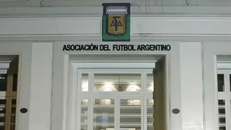 AFA oficializó la postergación de la fecha