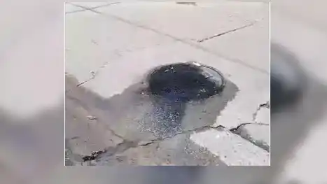 Bottaro 2600: cloacas rebalsadas y aguas servidas