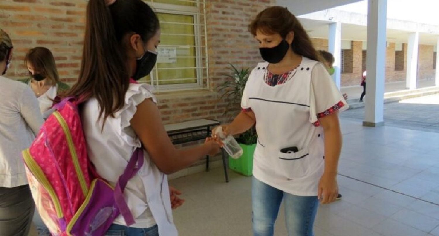 Agmer Paraná insiste en la suspensión inmediata de las clases presenciales en el departamento