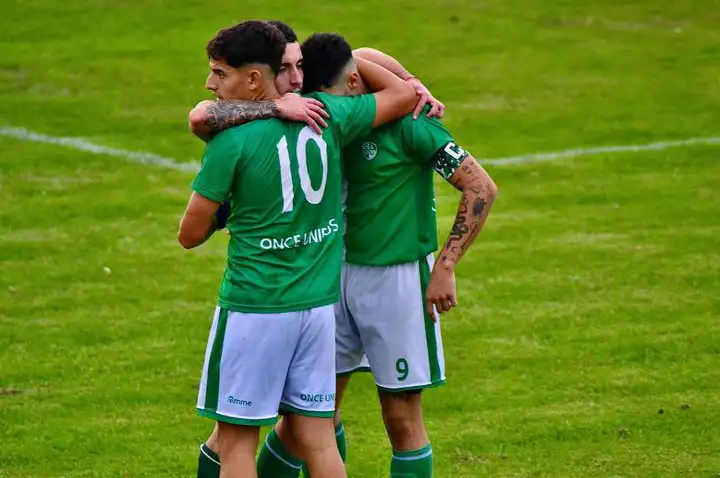 Once Unidos volvió a ganar y se subió a lo más alto en soledad.