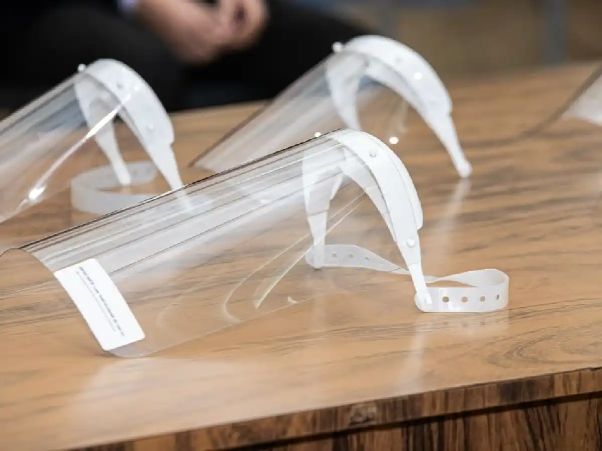 Industrias cordobesas entregaron máscaras al COE