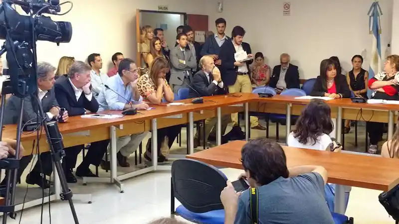 El aborto visto desde una perspectiva católica y feminista