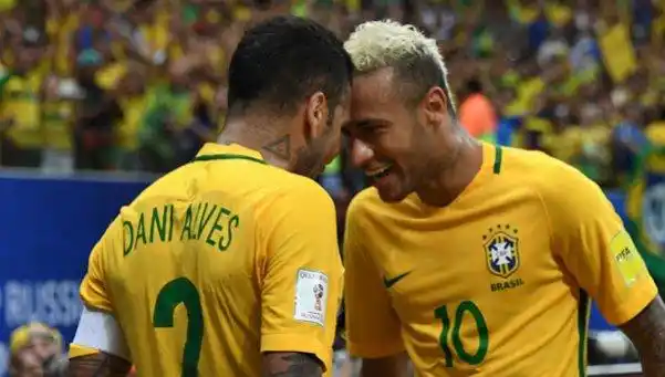 Neymar se llevó los flashes en la victoria ante Colombia