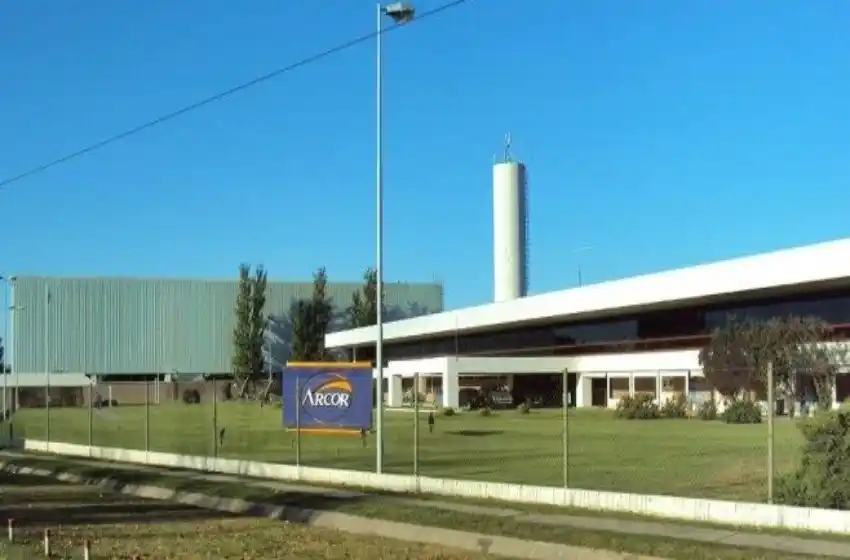 Arcor dará vacaciones en octubre en tres plantas