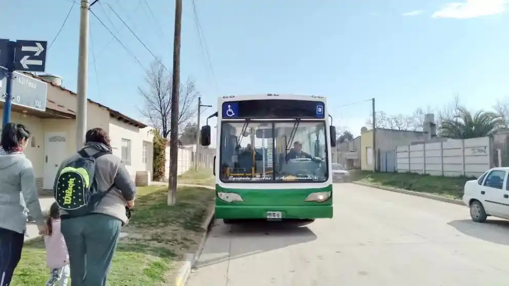 Peligra el transporte urbano en Coronel Pringles: Piden que subsidien 4 mil litros de gasoil