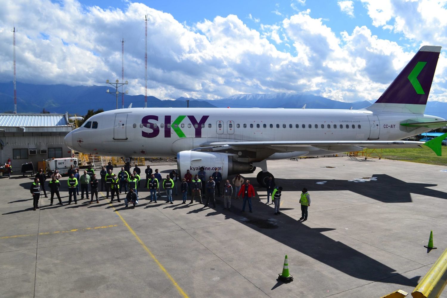 SKY Airline retira su último Airbus A319 y es la primera aerolínea de América con una flota 100% A320neo