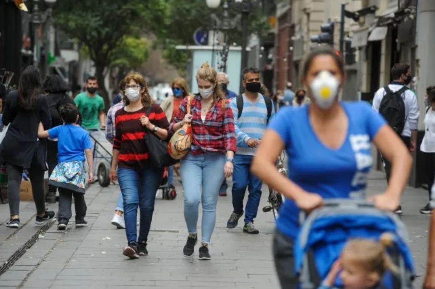 Comercios rosarinos del centro abrirán el lunes y martes próximos