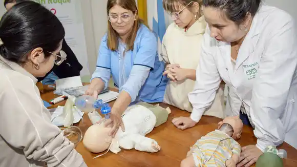 El gobierno provincial continúa formando profesionales de salud en el cuidado del recién nacido de riesgo