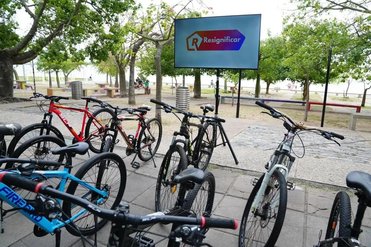 Presentaron "Recuperá tu Bici" en Rosario: "Encontramos más de 1000 bicicletas en buen estado pero sin datos"