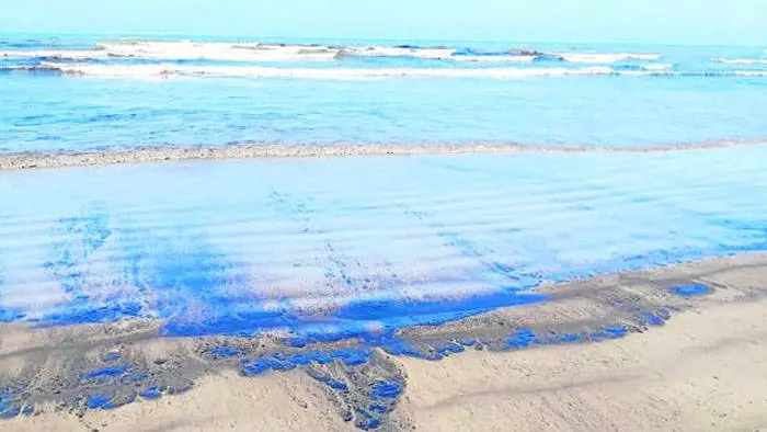 Culpan a Irán del vertido de petróleo en la costa de Venezuela