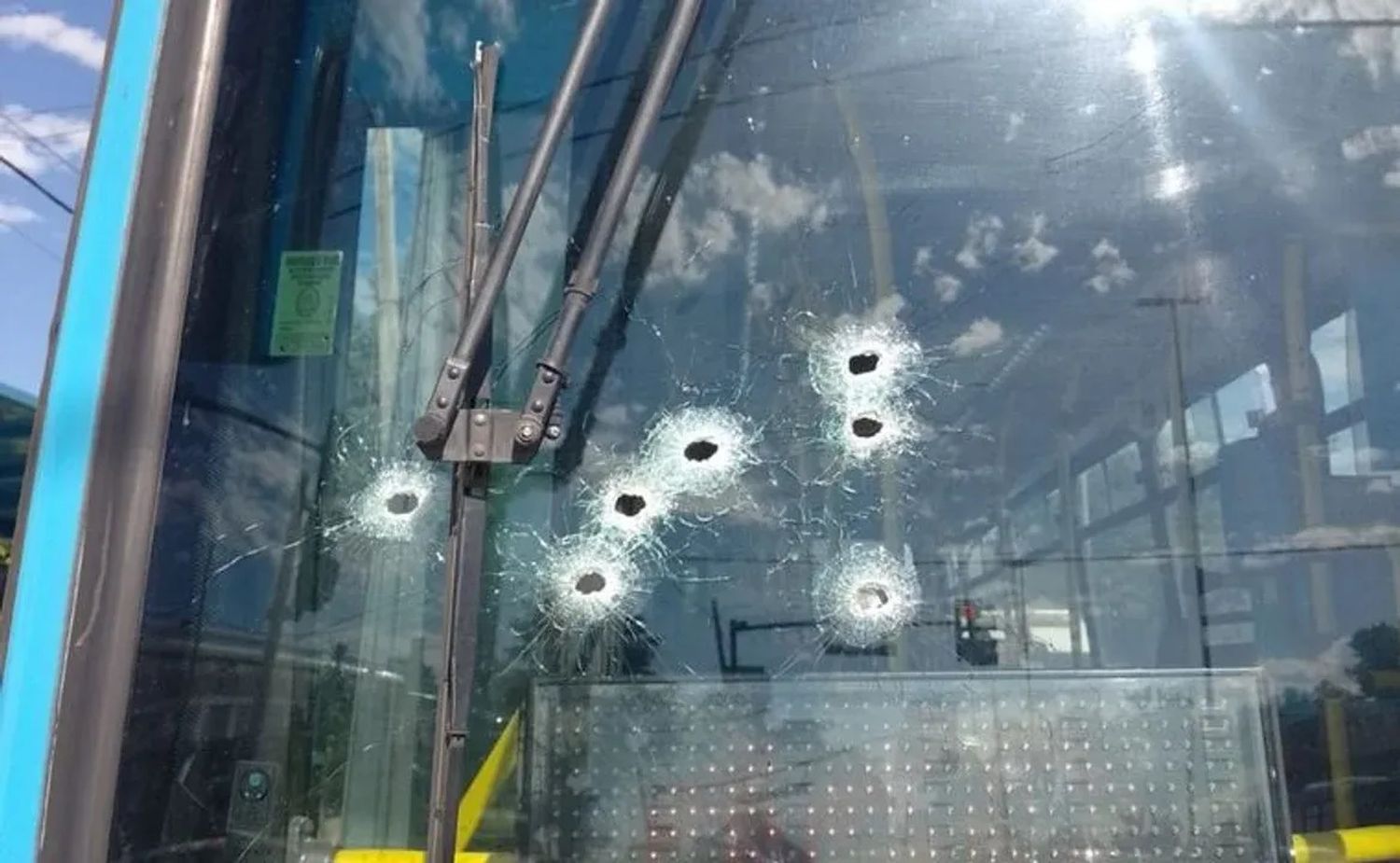 Tras las amenazas a colectiveros, Rosario no contó con el servicio