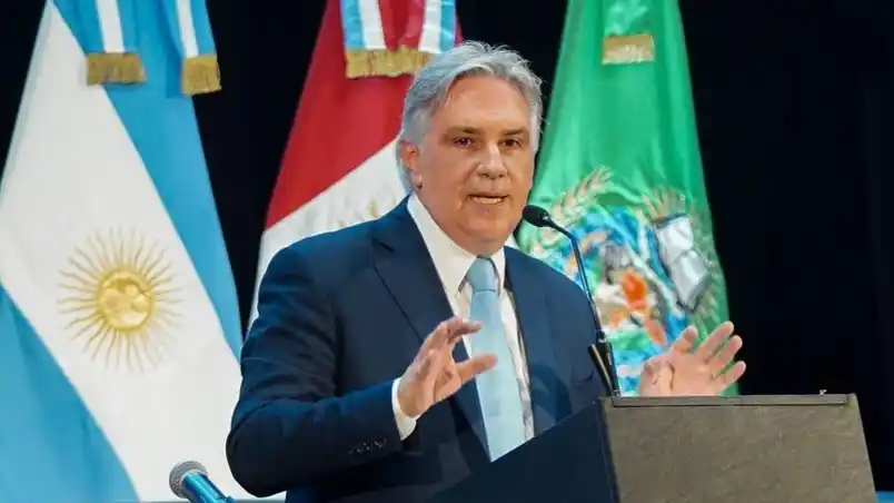 El gobernador Martín Llaryora