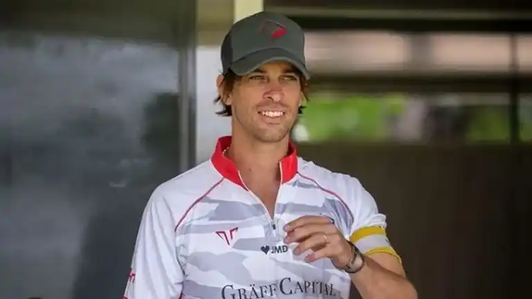 El hijo de una de las Trillizas de Oro está internado en grave estado