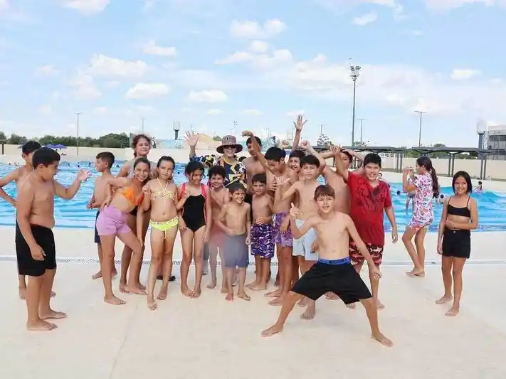 Conociendo mi provincia: delegaciones 
del interior disfrutan del verano en la capital