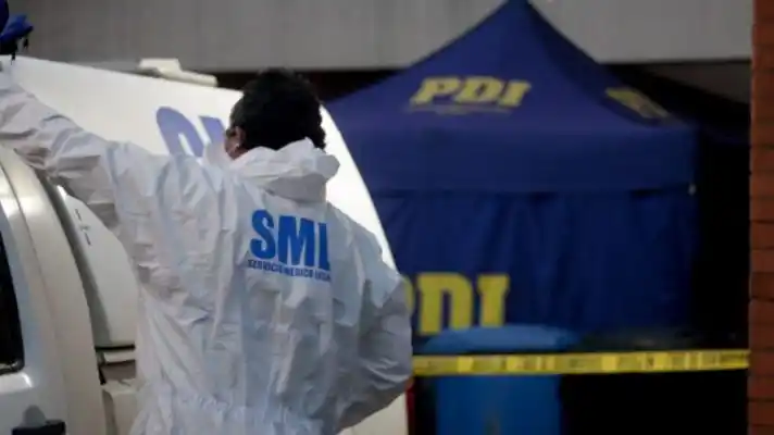 EN UN DESCUIDO un niño de cuatro años muere al caer de un edificio en Chile: su madre está grave al lanzarse para salvarlo