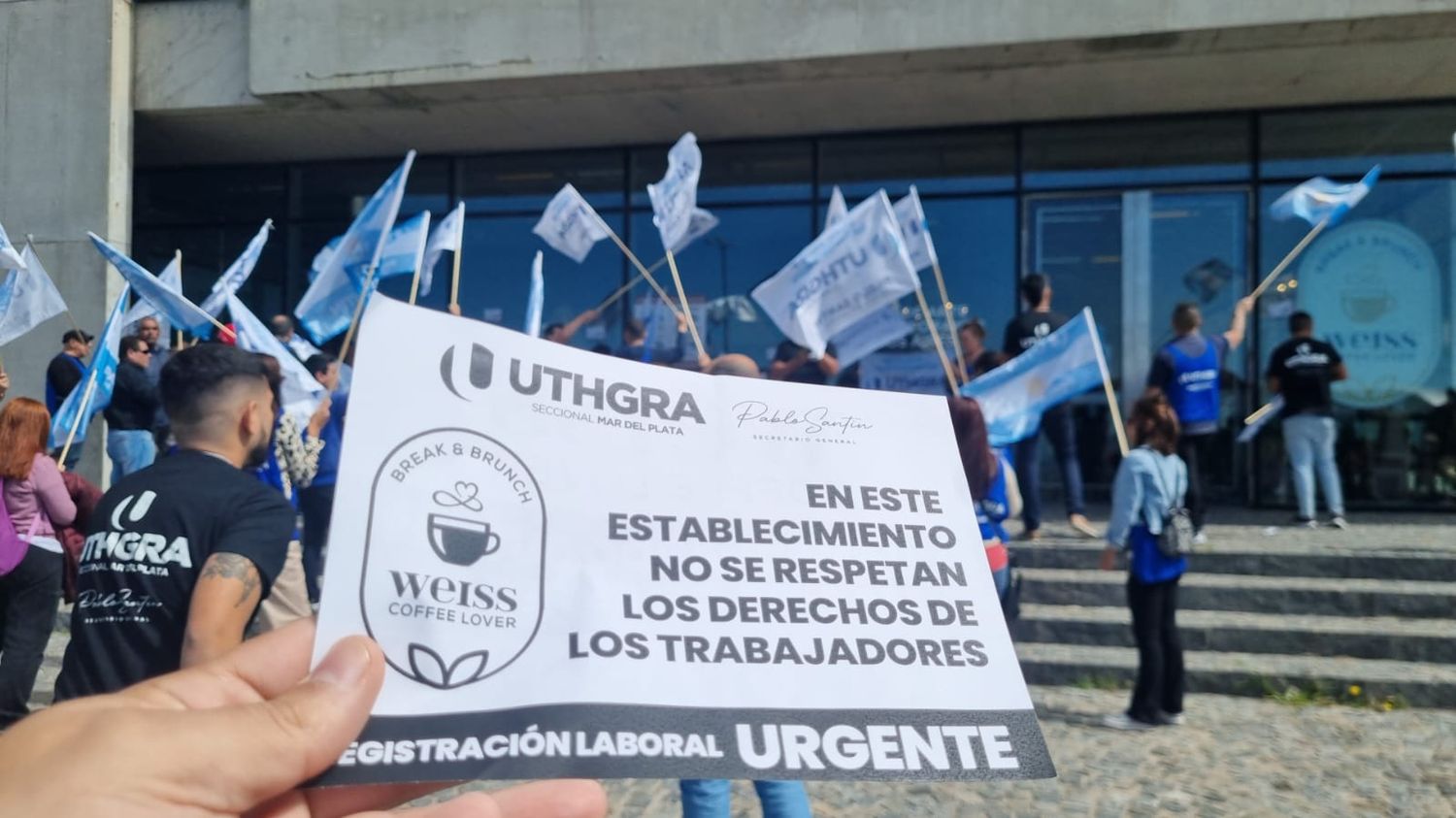 UTHGRA: "La audiencia por la cafetería pasó a un cuarto intermedio para el mediodía"