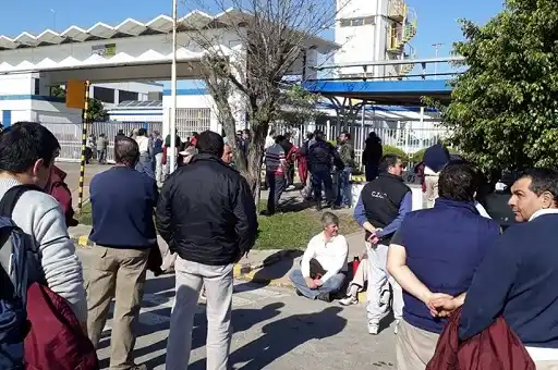 Urribarri se refirió a los despidos en el Parque Industrial