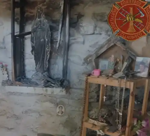 Incendio en la gruta de Lourdes