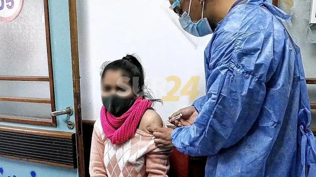 Más de 1,2 millones de niños iniciaron su vacunación contra el coronavirus en todo el país
