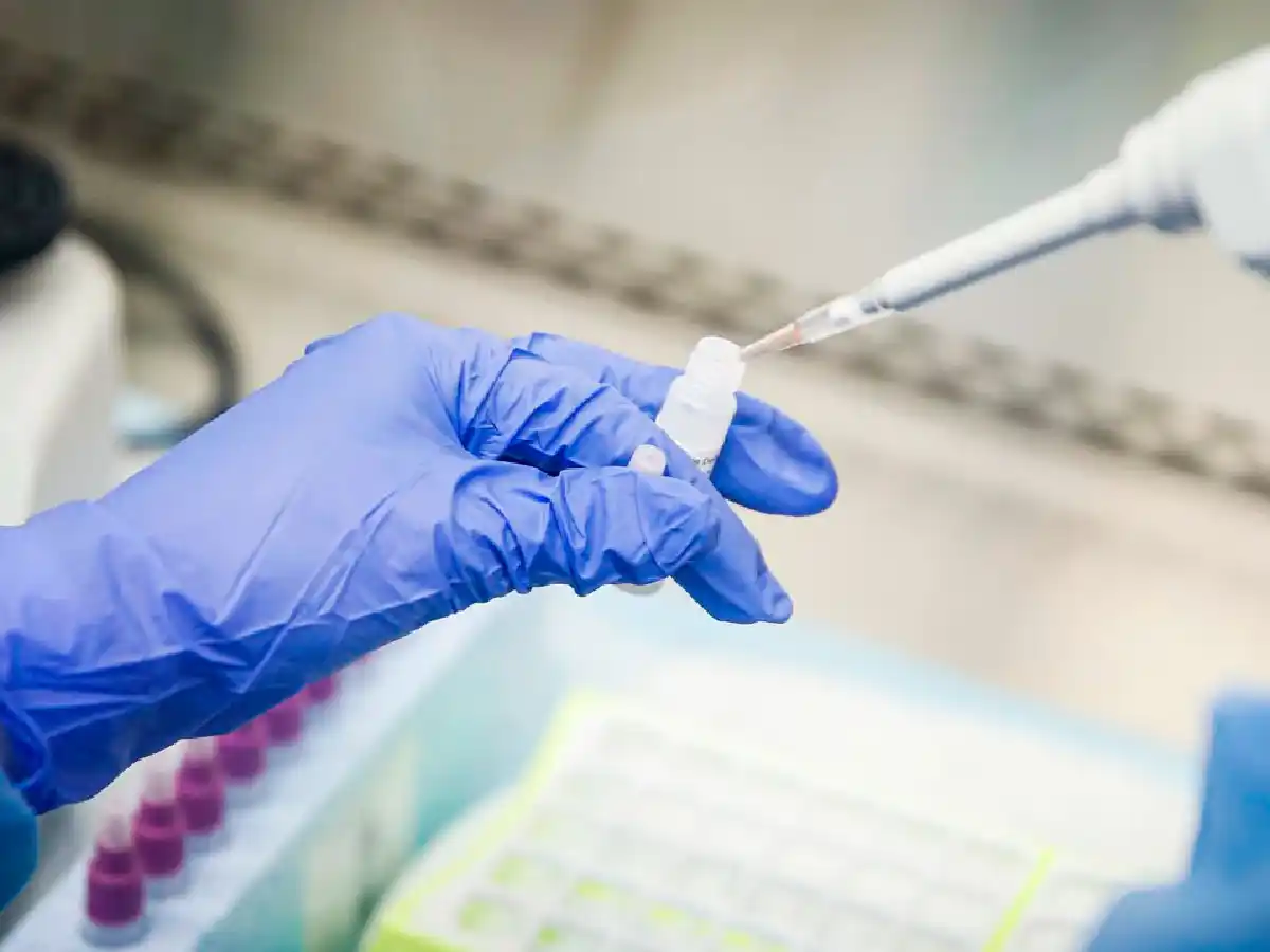 Hisoparon a personal de salud que  atendió al primer caso positivo de Arroyito