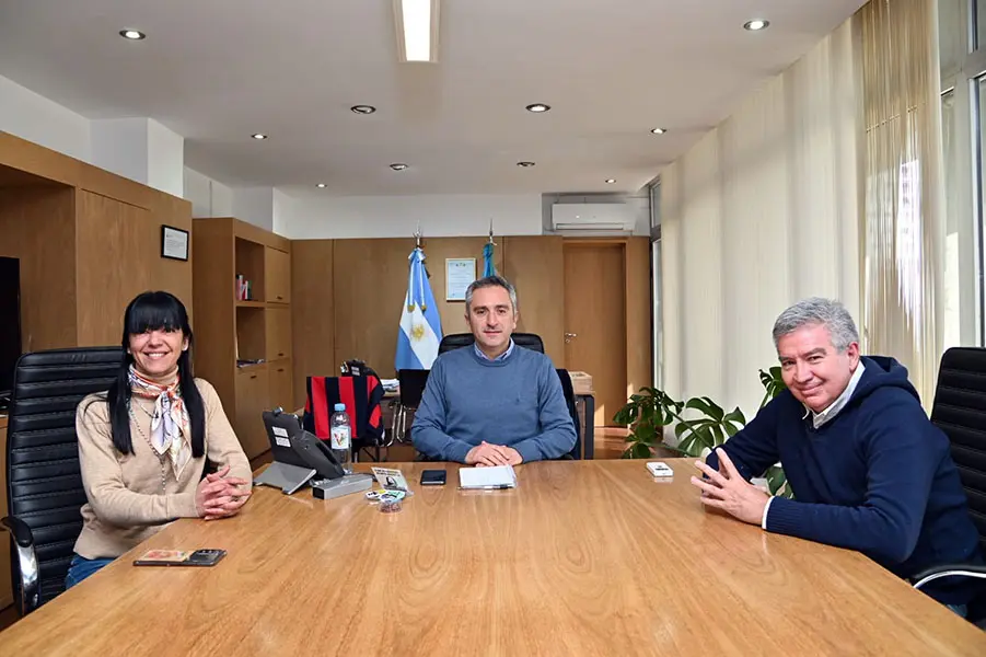 Rivero se reunió con el ministro de Desarrollo de la Comunidad