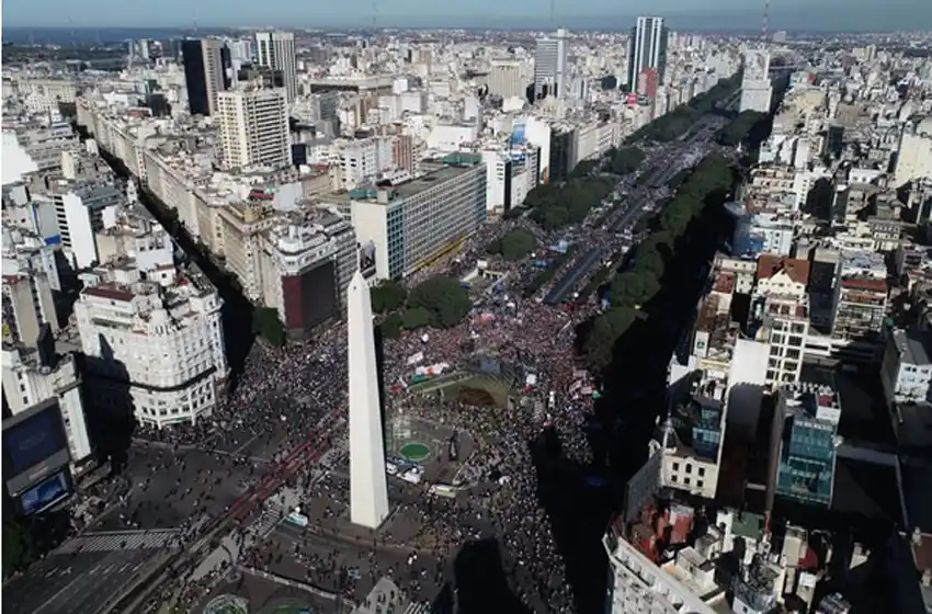 La oposición advirtió en el 25M: “Los enfrentaremos en las calles y en las urnas”