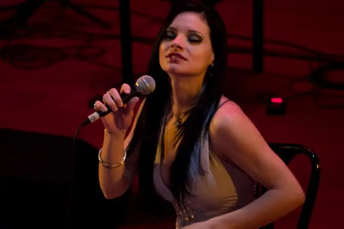 Un espectáculo musical con la voz sensual del tango