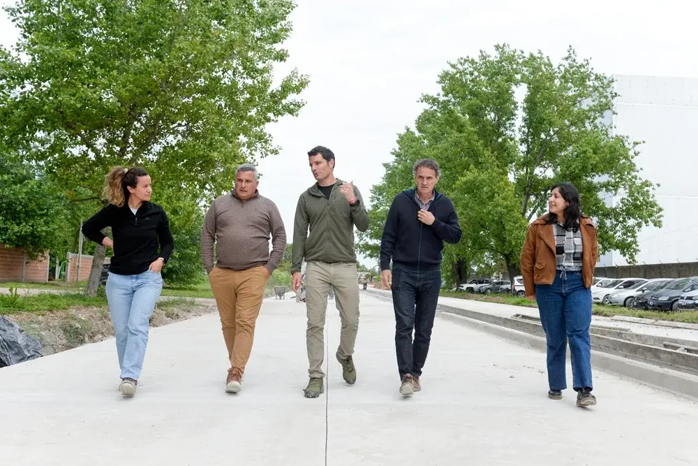 Katopodis supervisó obras viales en General Rodríguez