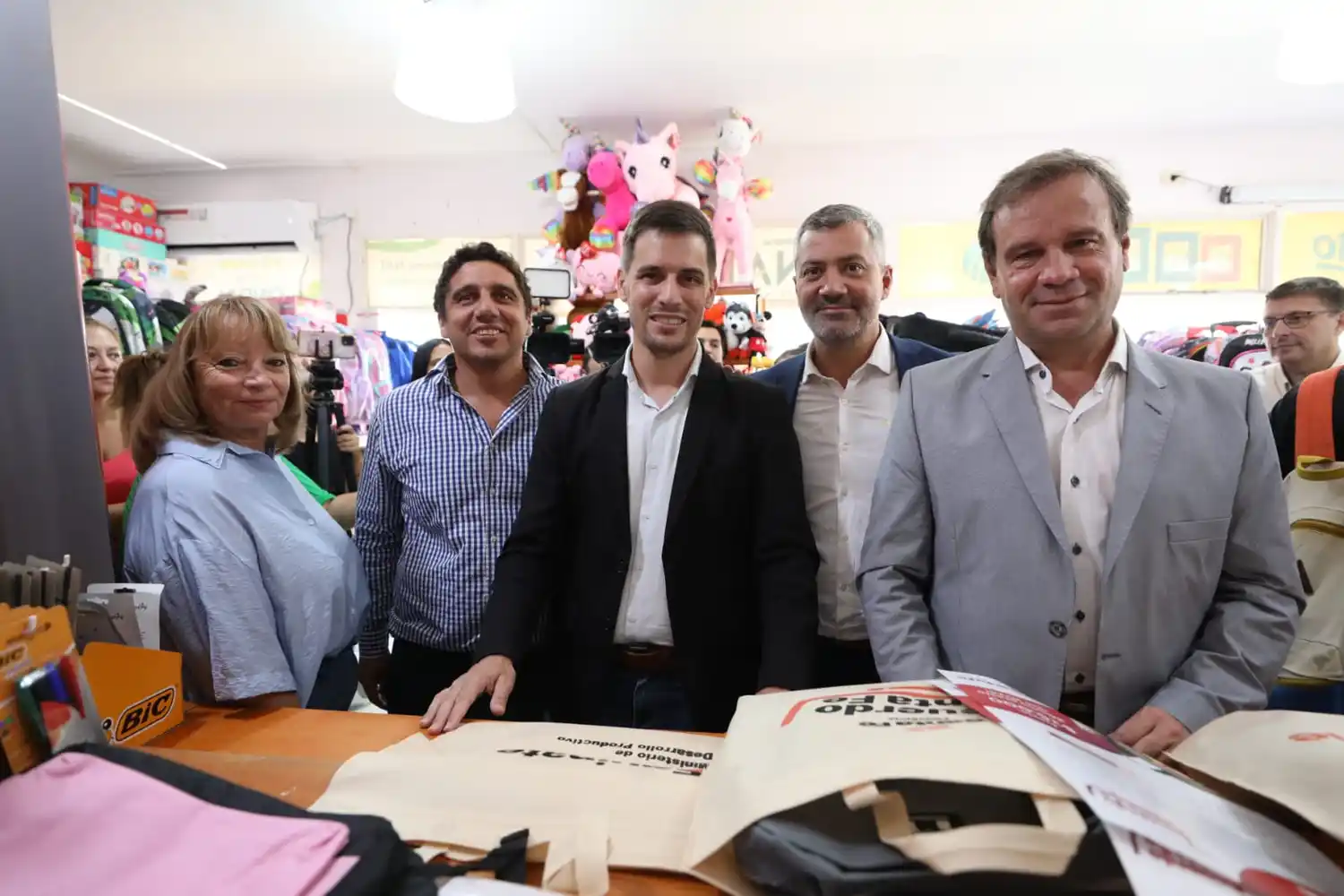 "Equipate para el Cole": tres librerías se sumaron a la canasta escolar para el inicio del ciclo lectivo