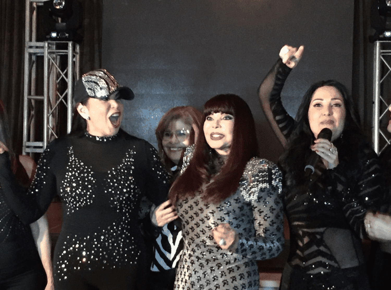 La Morillera en pleno: Liliana, Lila y Lilibeth. Foto CL
