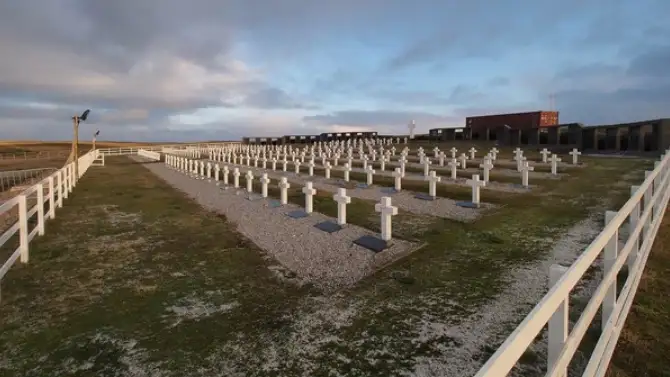Identificaron a 88 soldados argentinos caídos en Malvinas