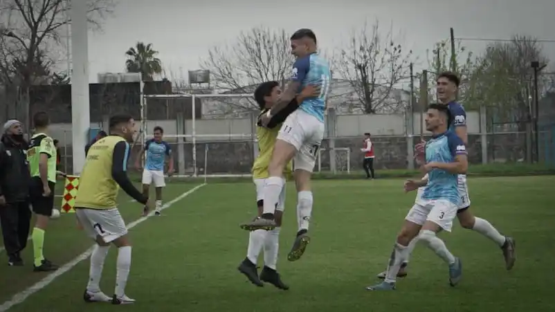 Juventud acertó en el momento indicado y dio otro salto en las posiciones