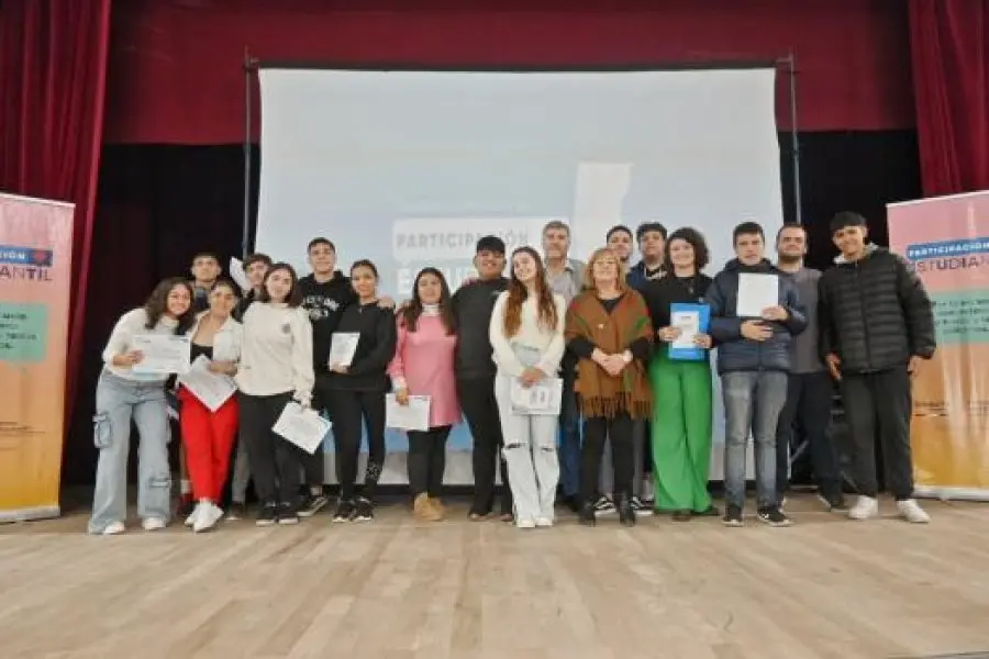 Encuentro provincial de jóvenes con mas de 100 estudiantes de la provincia