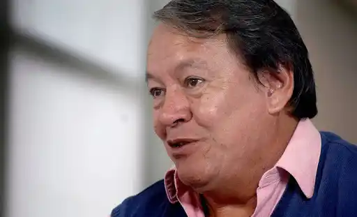 Coronavirus en el Congreso: "Toty" Flores internado con neumonía bilateral