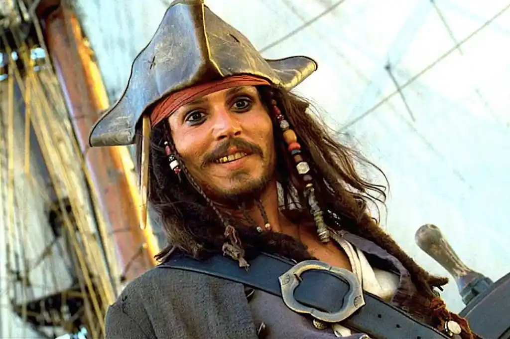 Johnny Depp como Jack Sparrow