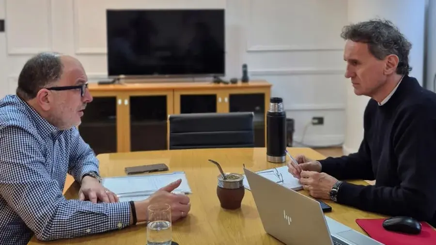 Pablo Garate mantuvo una reunión de trabajo con el ministro de Infraestructura y Servicios Públicos de la Provincia de Buenos Aires, Gabriel Katopodis